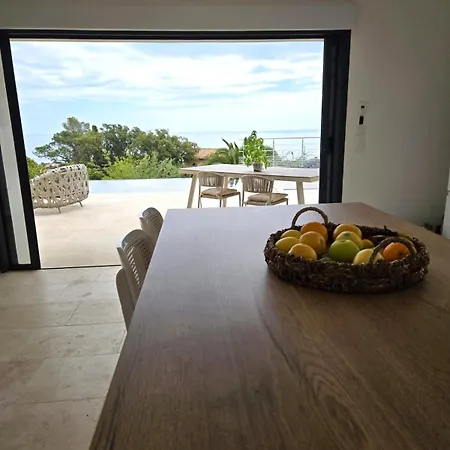 Bali, Little Gem, Great Sea View Esterel Villa *